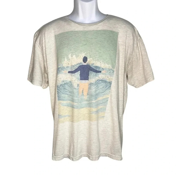 American Apparel Graphic T-Shirt | Short Sleeve | Man in Ocean Scene - Picture 9 of 9